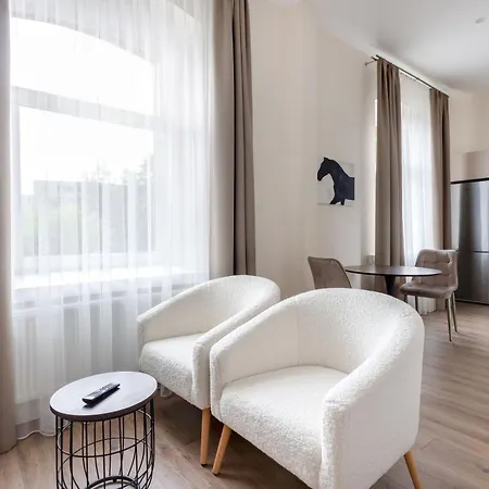 Aparthotel Studioapart23 - Brand New In Center *