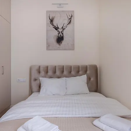 Studioapart23 - Brand New In Center Aparthotel
