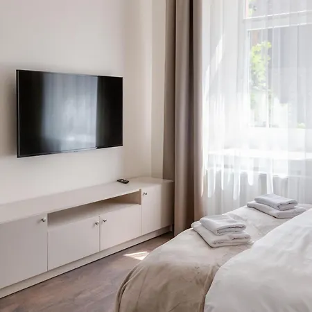 Studioapart23 - Brand New In Center Aparthotel